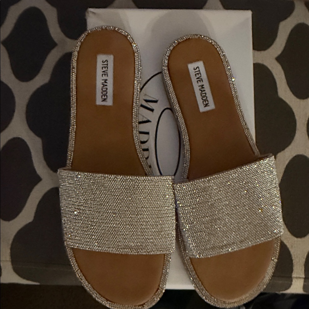 Steve Madden Glittering Silver Slide Sandals
